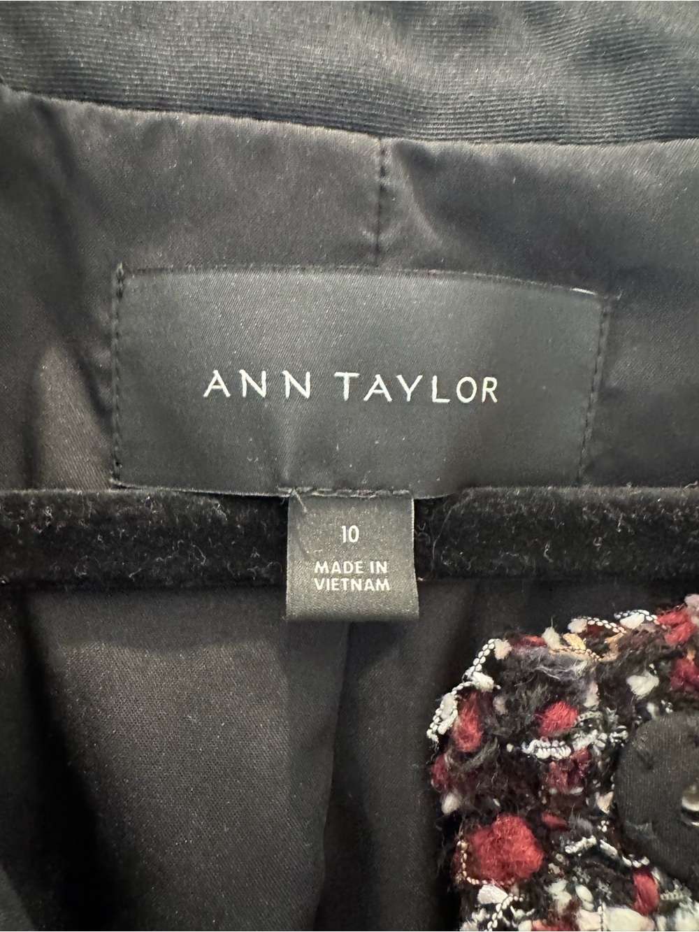 Ann Taylor tweed jacket w/ dark, multi-color textured design and fringe detail - Picture 3 of 16